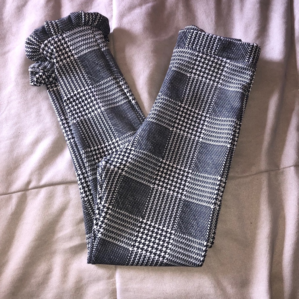 Donated* Houndstooth pants